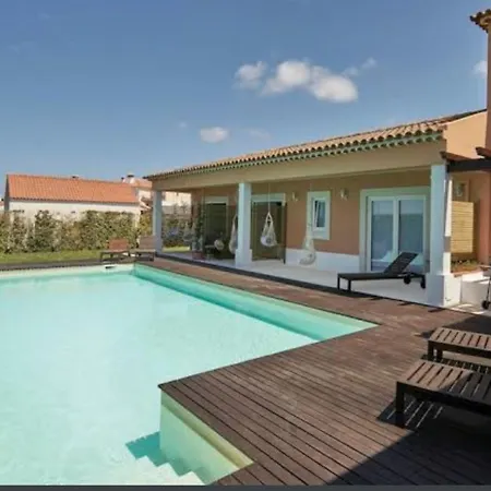 Cliff Villages Villa *