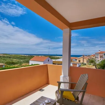 Cliff Villages * Amoreira (Leiria)